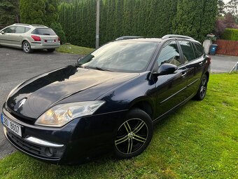Renault Laguna III 2.0 dci 110 kW automat - 5