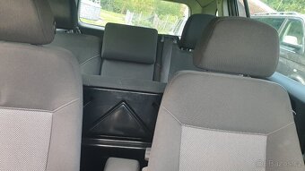 Opel zafira 1.7 cdti (nepojizdné na díly jako CELEK ) - 5