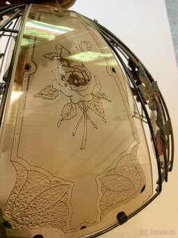 Retro závěsný lustr s rytým sklem – květinový motiv - 5