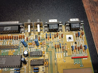 Prodam zakladni desku Amiga 500 revize 6A - 5