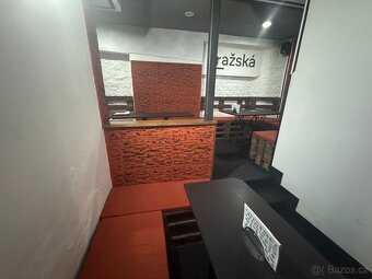Pronájem baru v centru Liberce - 5