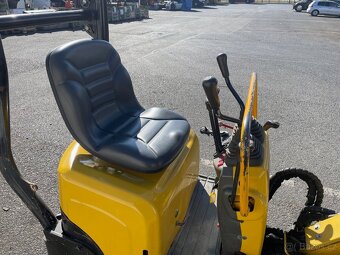 Minibagr Yanmar SV08 rychloupínač 4x lžíce. TOP - 5