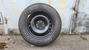 Plechové ráfky a pneu na dojetí. 195/65 R15 Renault Megane - 5