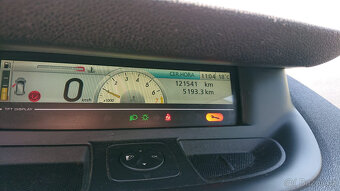 Renault Megane Scenic - 5