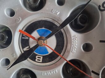 Bmw hodiny - 5