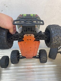 RC AUTO A RYCHLONABÍJEČKA - 5