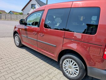 VOLKSWAGEN CADDY 1.6TDi 75kW 2013 TAŽNÉ - 5