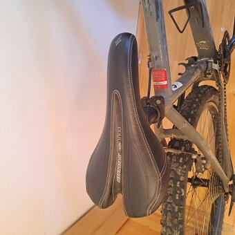 Horské kolo Specialized Hardrock Sport - 5