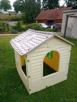 Prodám klouzačku, kuchyňku a domeček - 5