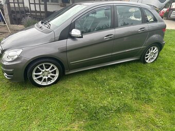 Mercedes Benz B180 CDI - 5