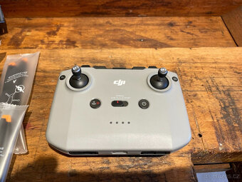 DJI Mavic 3 Fly More Combo (EU) - 4 letové hodiny - 5