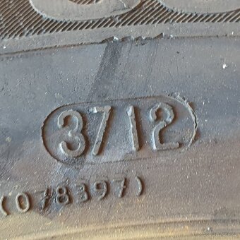 Zimní pneumatiky Continental 175/65 R14 č. AP62 - 5