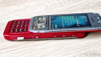 Nokia E66 - 5