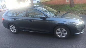 ŠKODA OCTAVIA 4 COMBI - 5