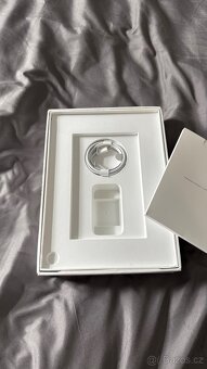 Apple IPad 11palcový Air 128GB M2 - hvězdně bílý - 5