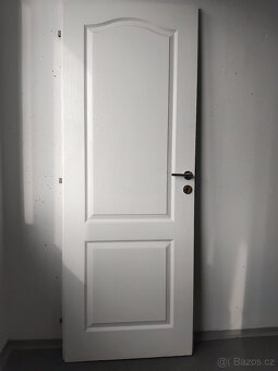Dveře interiérové bílé. Praha 4. - 5