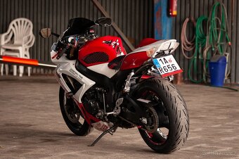 Suzuki GSX-R 600 2006 - 5