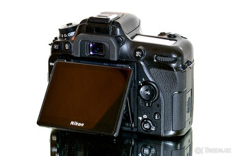 Nikon D7500 30 tis expozic TOP STAV - 5