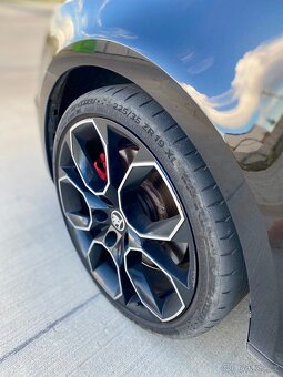 Škoda Octavia RS 180kW full výbava - 5