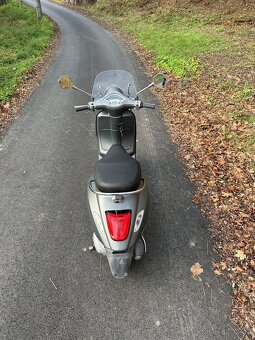 Vespa primavera 125 - 5