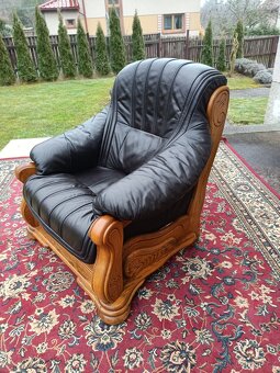 Rustikální křeslo kožené . - 5