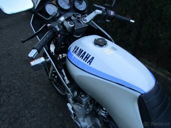 Yamaha XJ 900F - 5
