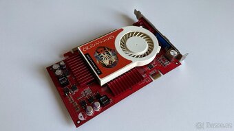 Gainward Bliss 7600GT / 256MB / PCI-E - 5
