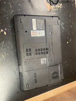 Notebook emachines e627 series - 5