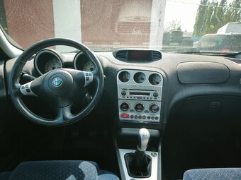 Alfa Romeo 156 1.8 Ts benzín najeto 157197 km - 5