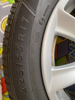 kola zimni r17 original bmw f10 s pneu dunlop na sezonu - 5