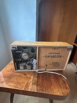 Raritní gramofon - elektrofon Caravella - 5