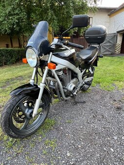 Suzuki GS 500 - 5