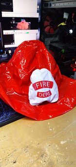 Koupím nafukovací hasičskou čepici - 5