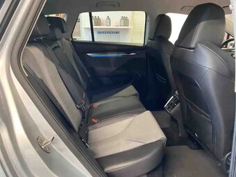 Škoda Enyaq 60 Loft 132kw/LED/tepelko/kessy/350km WLTP - 5