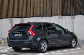 Volvo V60 A/T 84kW - 5