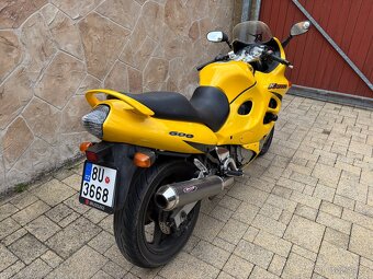 Suzuki GSX 600 35kw - 5