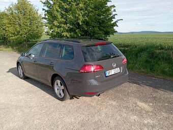 Prodám Volkswagen Golf - 5
