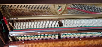 Piano Petrof 118 chippendale - Hnědý lesk REZERVACE - 5