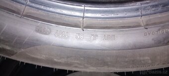 Pirelli P Zero - 5