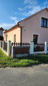 Pronajmu místnost v rodinném baráku - 5