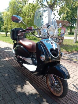 Skútr 125 retro - 5