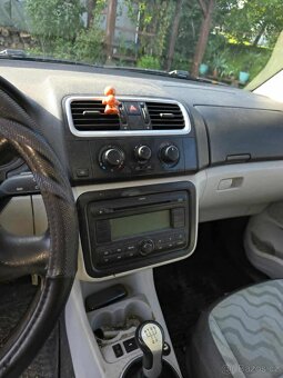 Škoda roomster 1.2 nova stk pojizdne cen 15 tis - 5