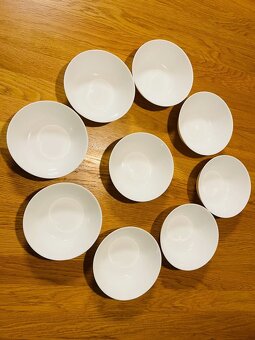 Sada talířů a misek IKEA, sklenice na nápoje atd. viz fotky - 5