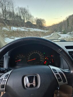 Predám Honda Accord VII 2.2 D - 5