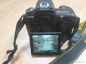 Digitální zrcadlovka Nikon D7500 + objektiv 18-105mm - 5