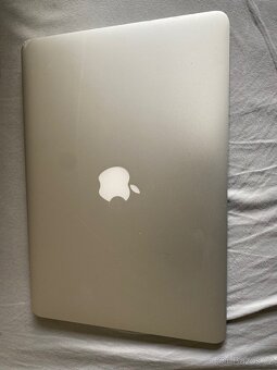Macbook Air 13 2017 - 5