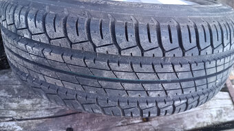 Škoda Octavia 1 kompletní kola Dunlop. - 5