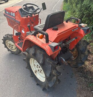 Japonský malotraktor Kubota B-40, 14 koní, 4x4 - 5