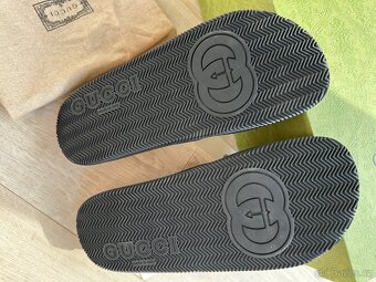 GUCCI Dámské pantofle - 5