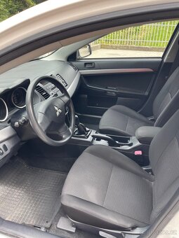Mitsubishi Lancer 1.6i - 5